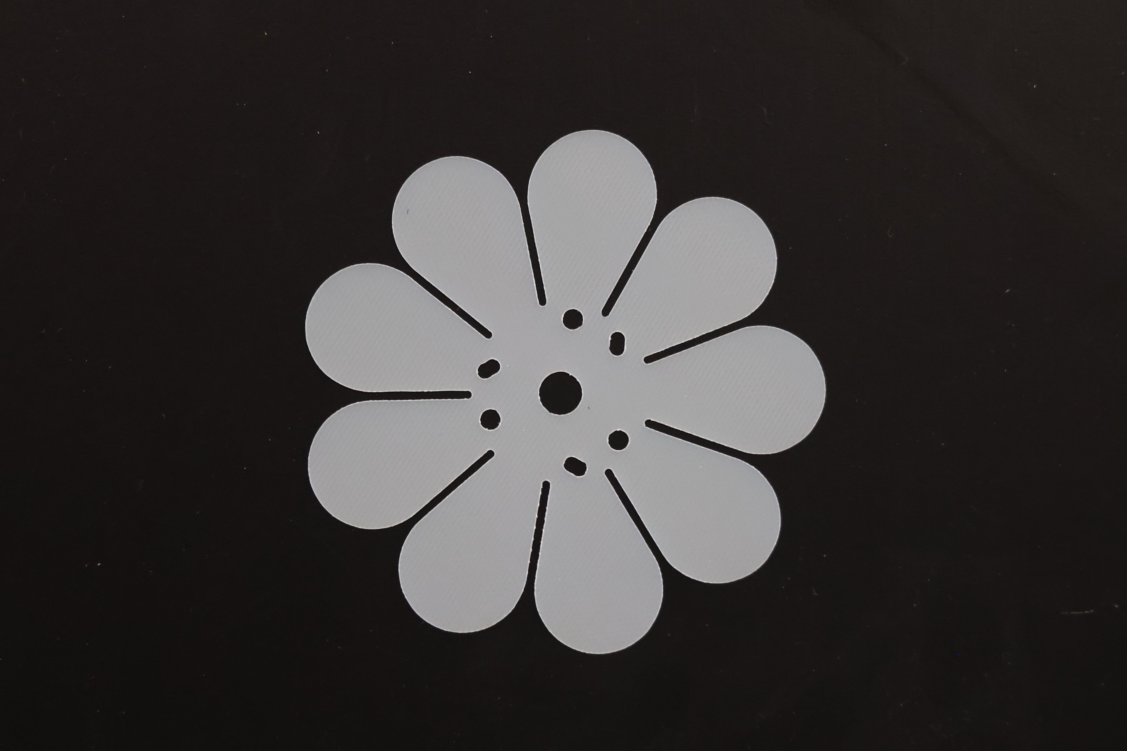 Mercury 70-90 3cyl 9 Petal Flower